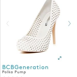 BCBG Polka Pump